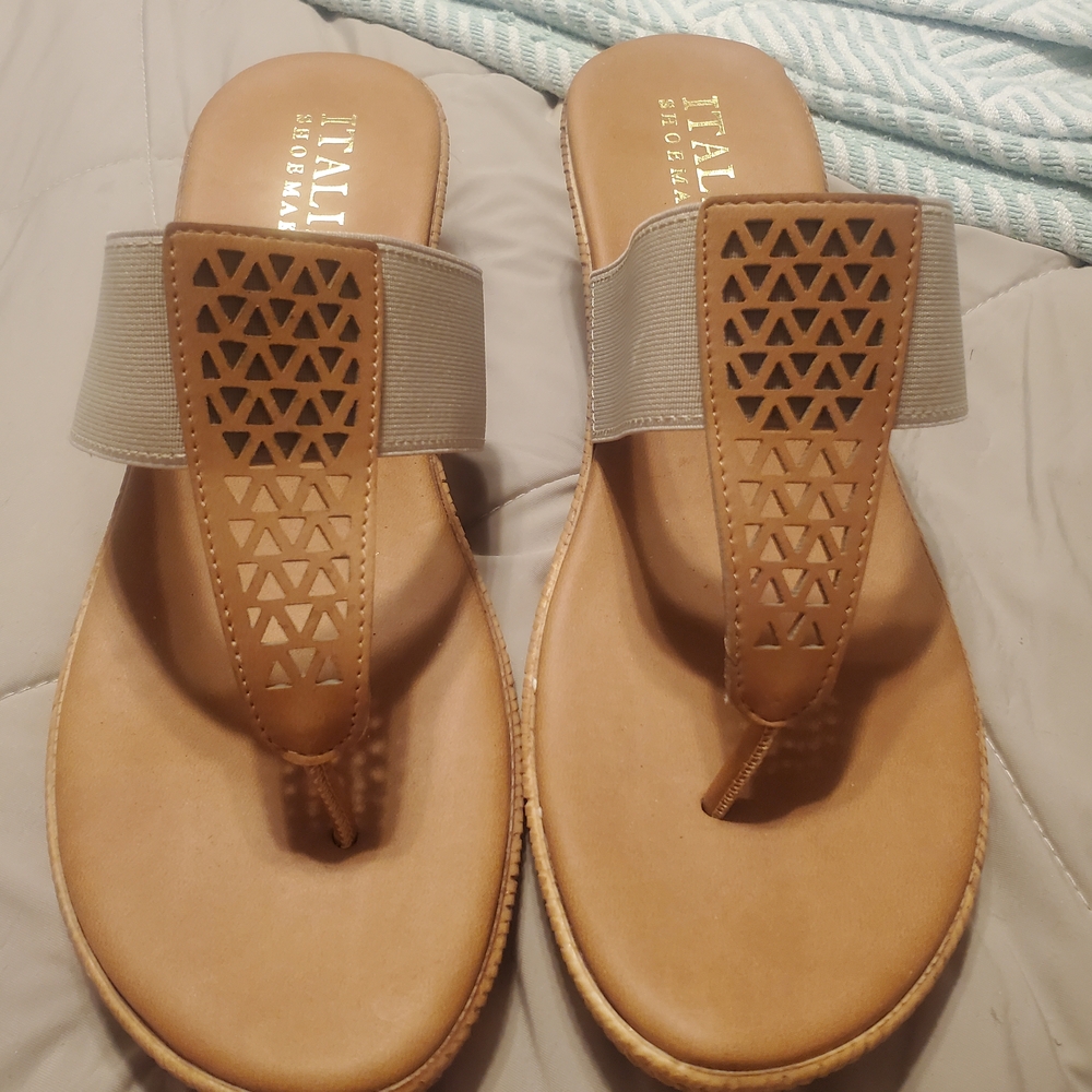 Italian Shoemakers Tan and Cream Sandals